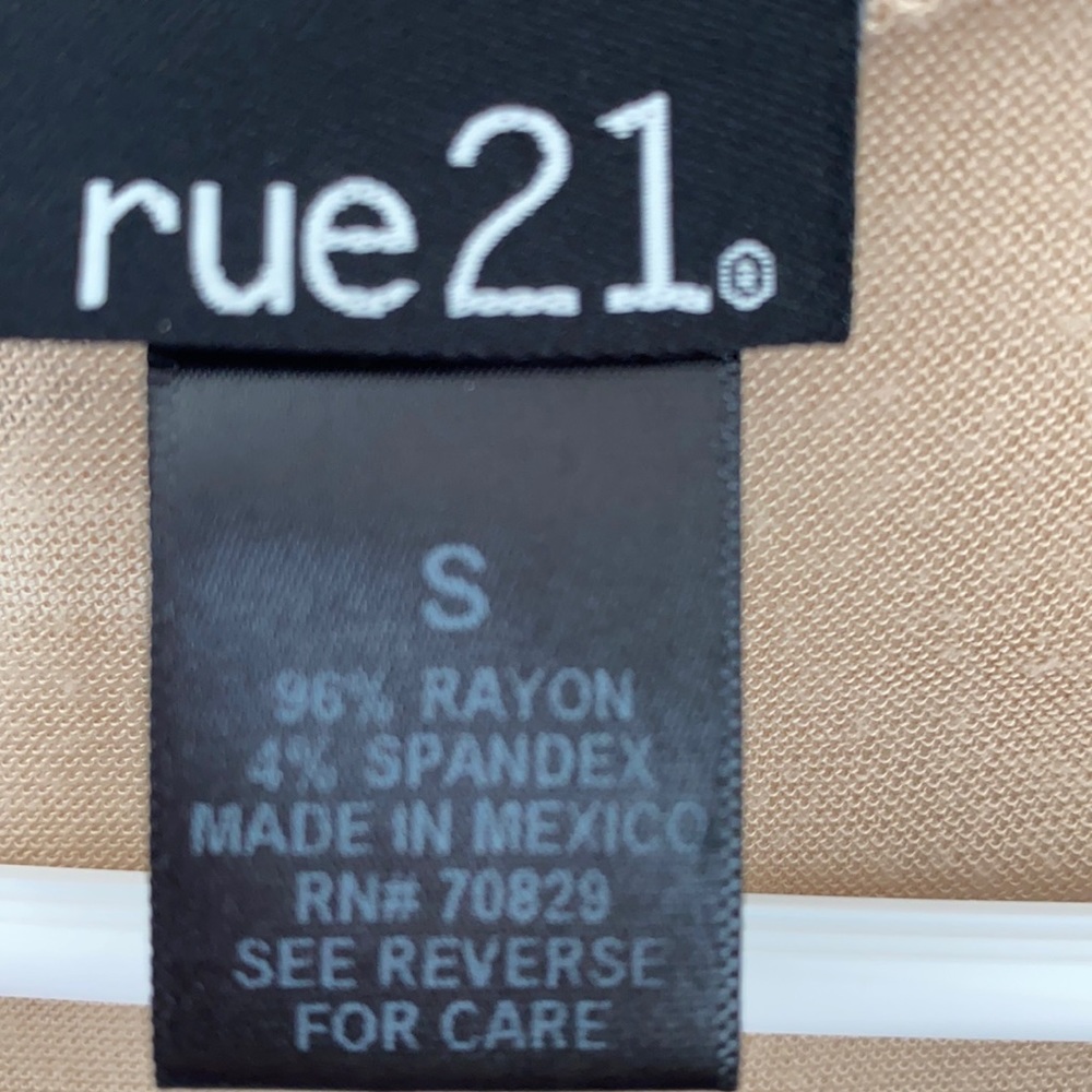 Tan Shall from Rue 21 - Picture 2 of 2